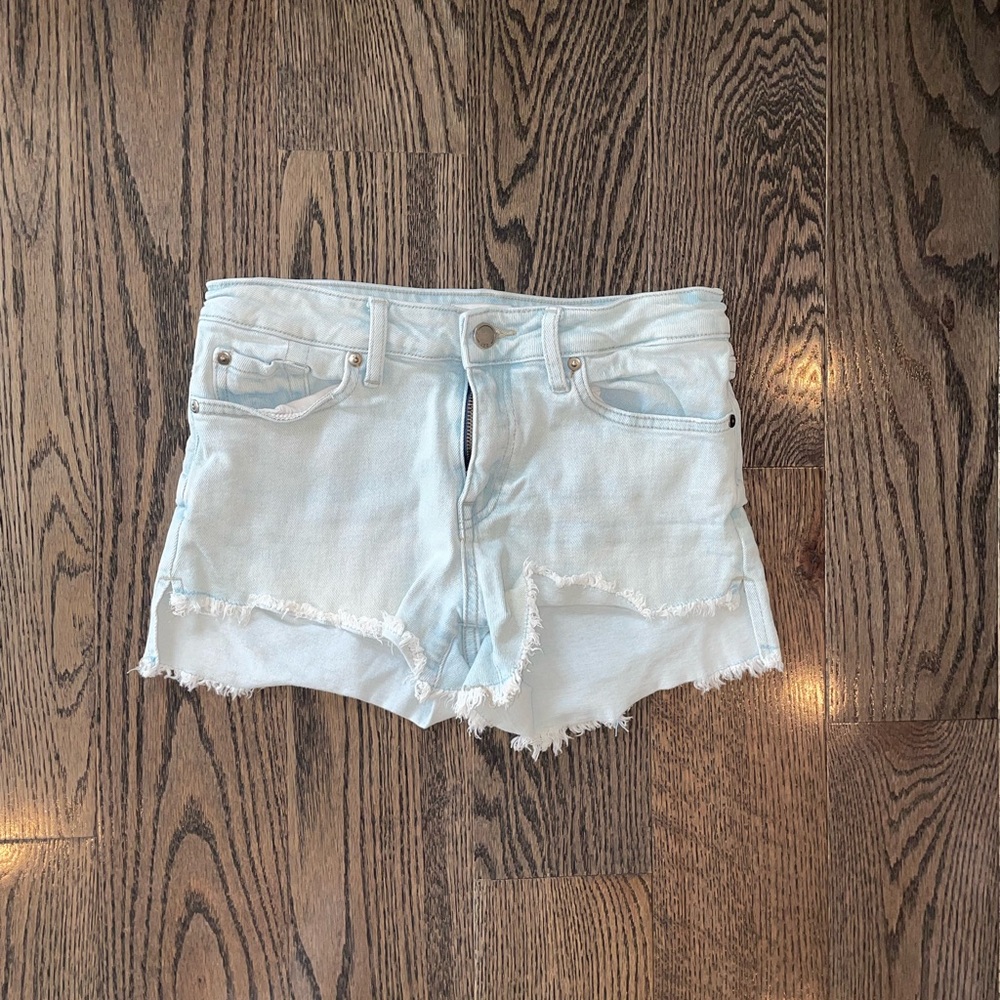 Small, washed jeans, distress on bottom